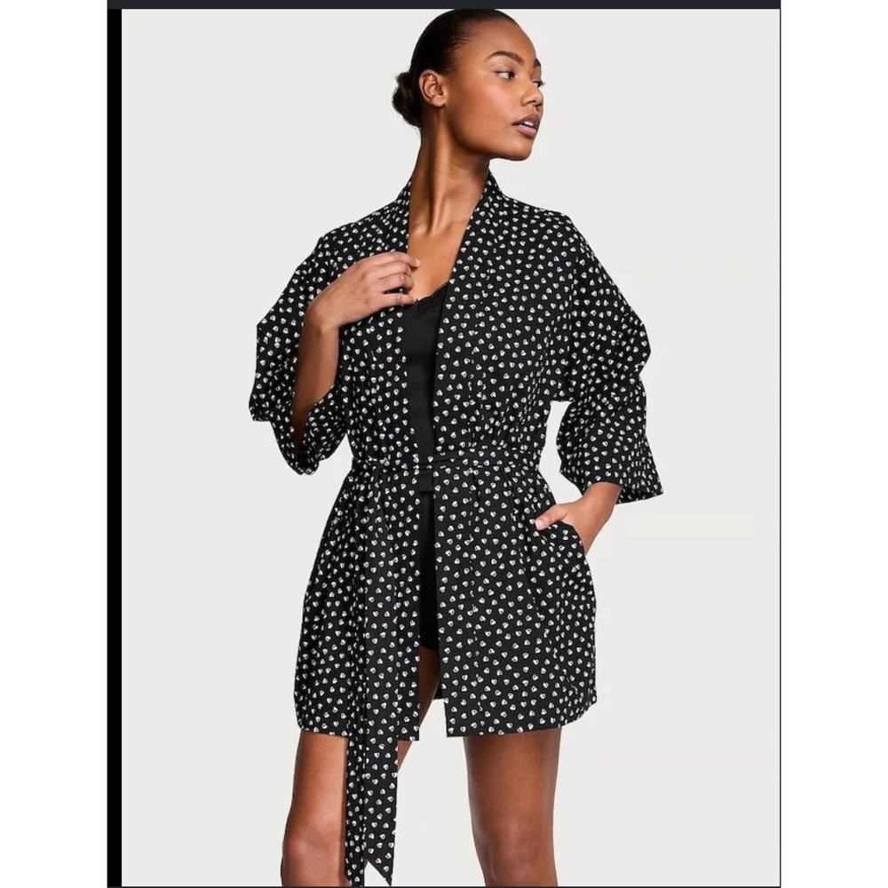 Victoria's Secret Black White Heart Print Kimono Robe  XL